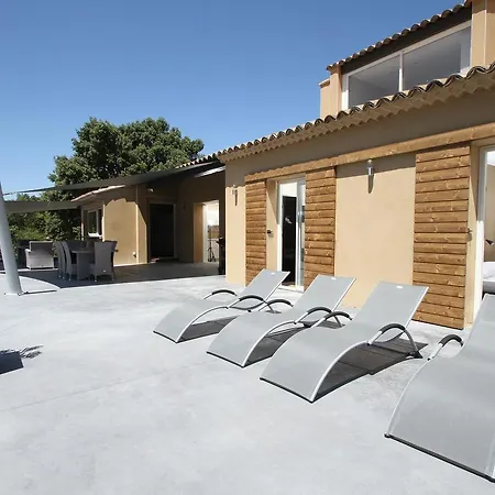 La Maison De L'olivier * 그리냥
